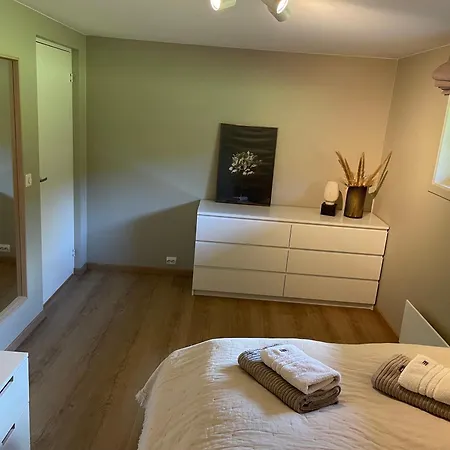 Ons 2024, 5 Bedroom House Βίλα
