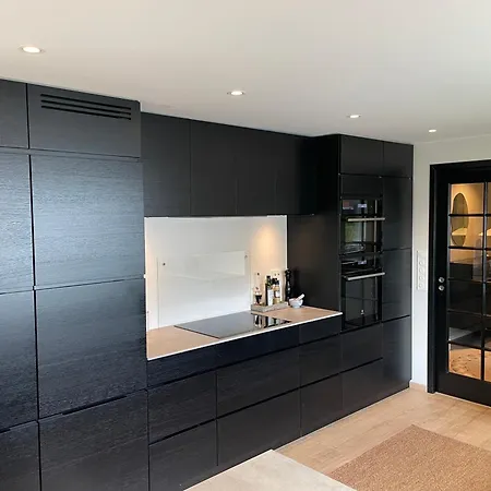 Ons 2024, 5 Bedroom House Villa